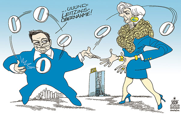  Oliver Schopf, politischer Karikaturist aus Österreich, politische Karikaturen, Illustrationen Archiv politische Karikatur Europa Euro Währungspolitik waehrung  eu euro 2019 EZB MARIO DRAGHI CHRISTINE LAGARDE NACHFOLGERIN LEITZINS NULL JONGLIEREN ÜBERNAHME
 


