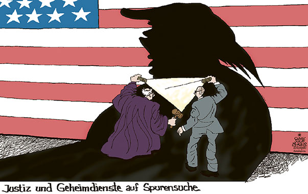 Oliver Schopf, politischer Karikaturist aus Österreich, politische Karikaturen aus Österreich, Karikatur Cartoon Illustrationen Politik Politiker international 2022: USA FAHNE TRUMP UNTERSUCHUNGEN MAR-A-LAGO FBI DOKUMENTE AKTEN STRENG GEHEIM JUSTIZ GEHEIMDIENSTE SCHWÄRZEN SCHATTEN AUSLEUCHTEN LICHT 
